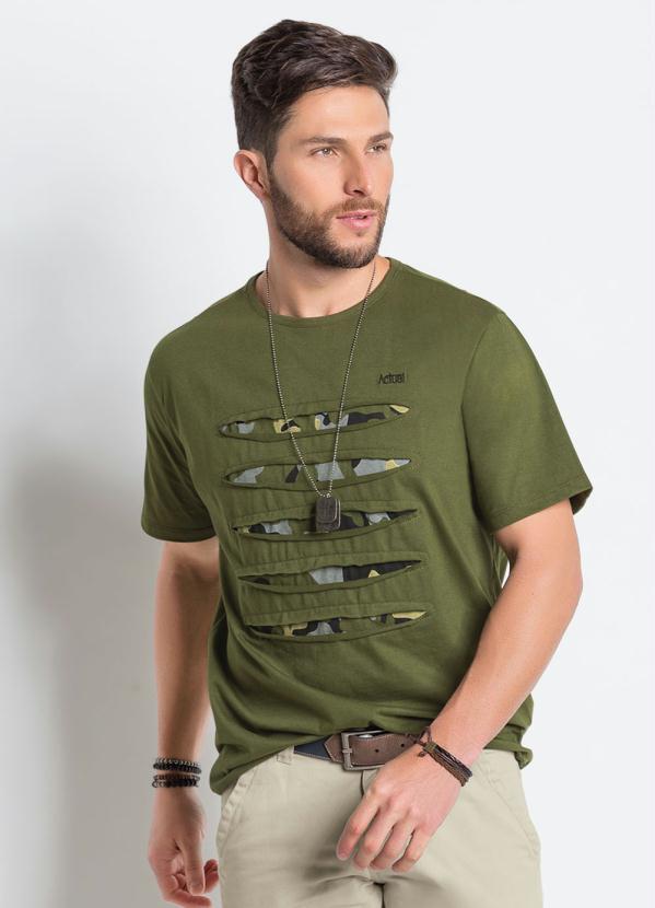 Outlet - Camiseta Destroyed Verde Detalhe Camuflado