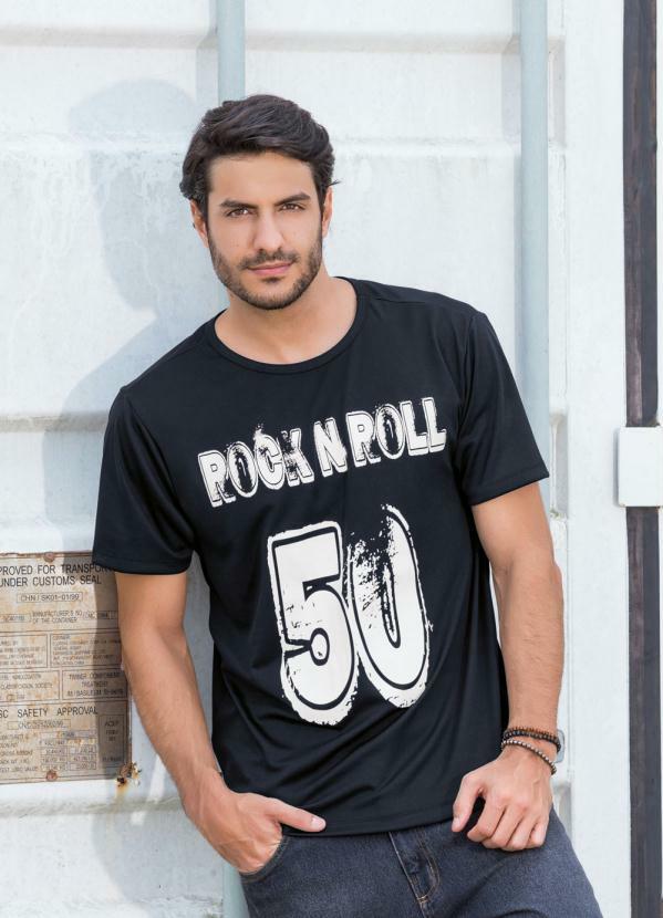 Outlet - Camiseta Masculina Preta com Estampa Rock