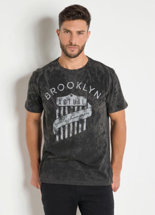 Outlet - Camiseta Preta At Marmorizada com Estampa