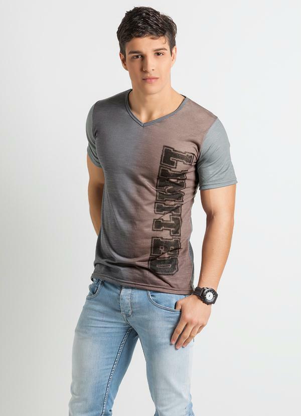 camisa masculina marrom