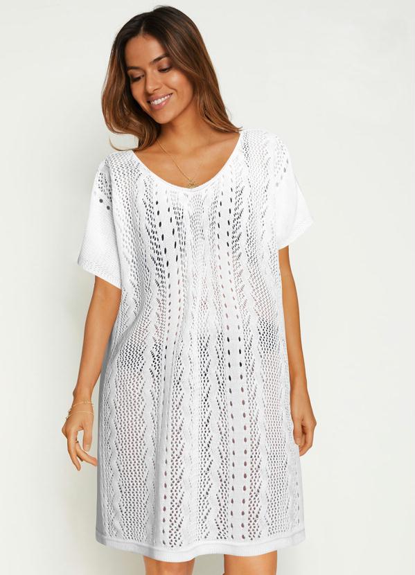 Outlet - Saída de Praia de Tricô Branca 2