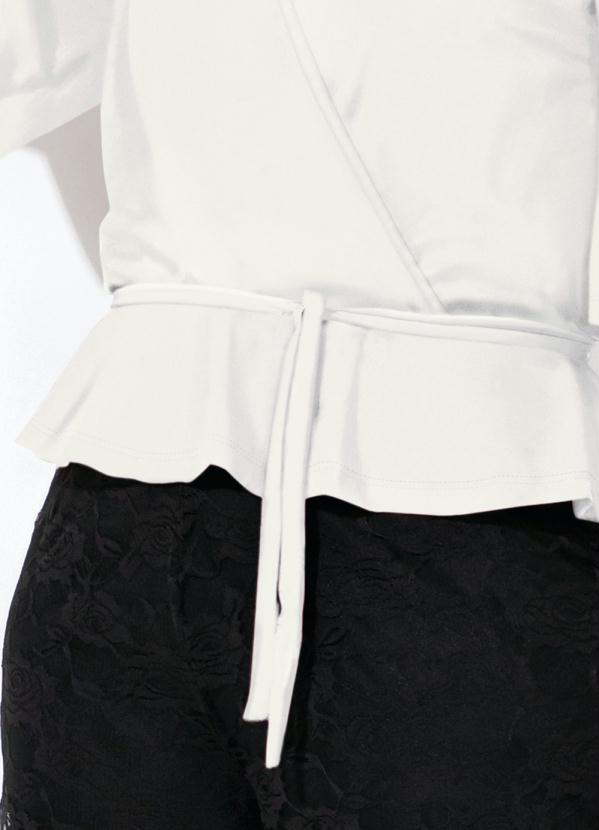 Marguerite - Blusa Off White Mangas 3/4. 5