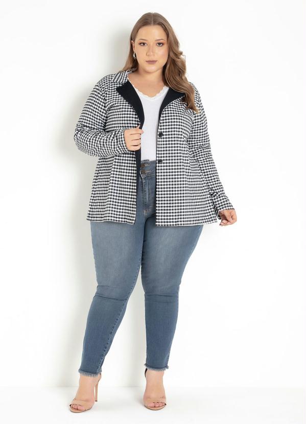 Marguerite - Blazer Xadrez e Preto com Botões Plus Size 3