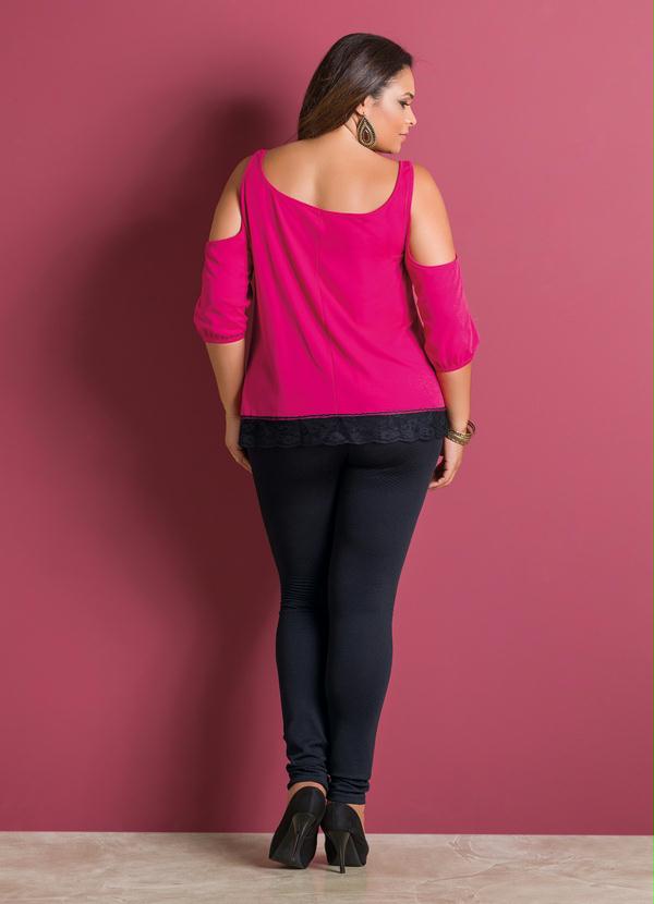 Marguerite - Blusa com Renda na Barra Pink e Preta Plus Size 4