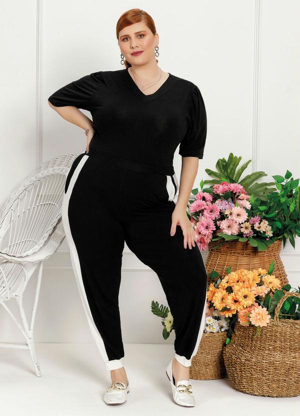 Mink - Blusa Plus Size Preta com Mangas 3/4 Bufantes 4