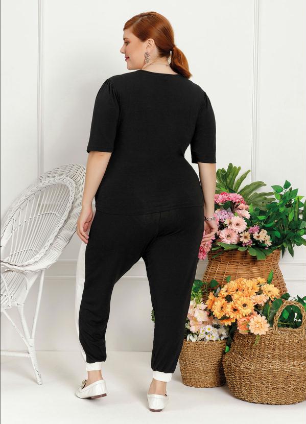 Mink - Blusa Plus Size Preta com Mangas 3/4 Bufantes 5