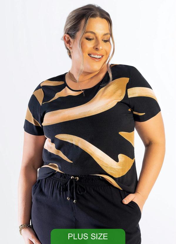 Cativa Plus Size - Blusa de Manga Curta Plus Size Preto