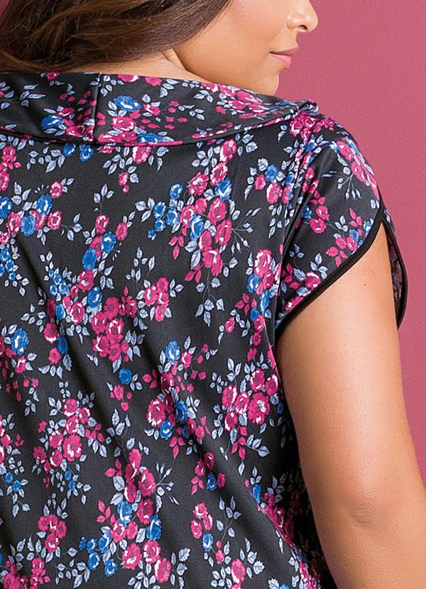 Marguerite - Blusa Floral com Amarração Plus Size 4