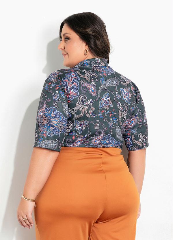 Marguerite - Blusa Gola Alta Cashmere Verde Plus Size 2