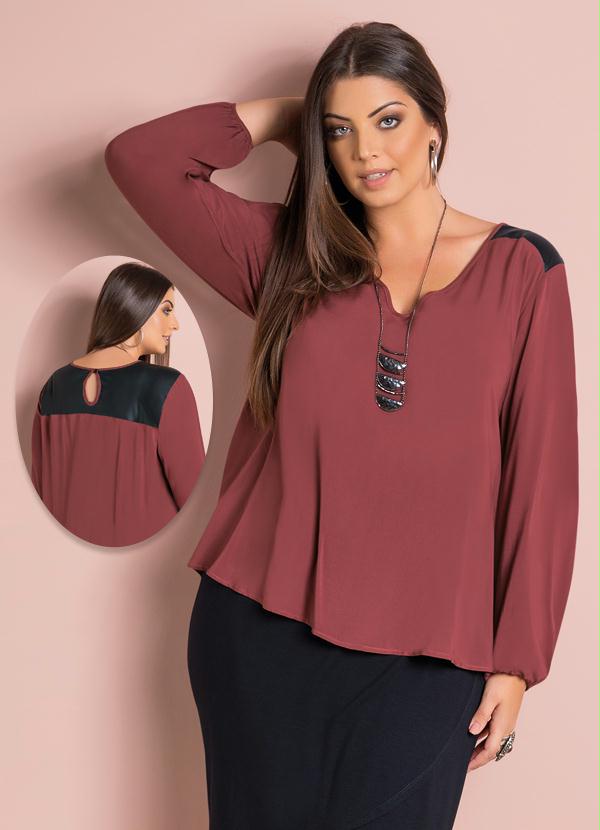 Quintess - Blusa Mullet Bordô com Recortes Plus Size