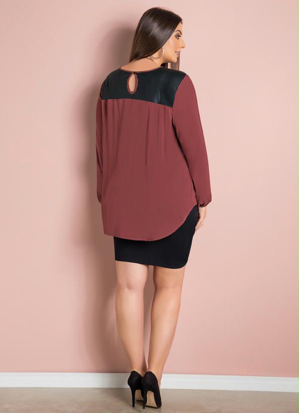 Quintess - Blusa Mullet Bordô com Recortes Plus Size 5