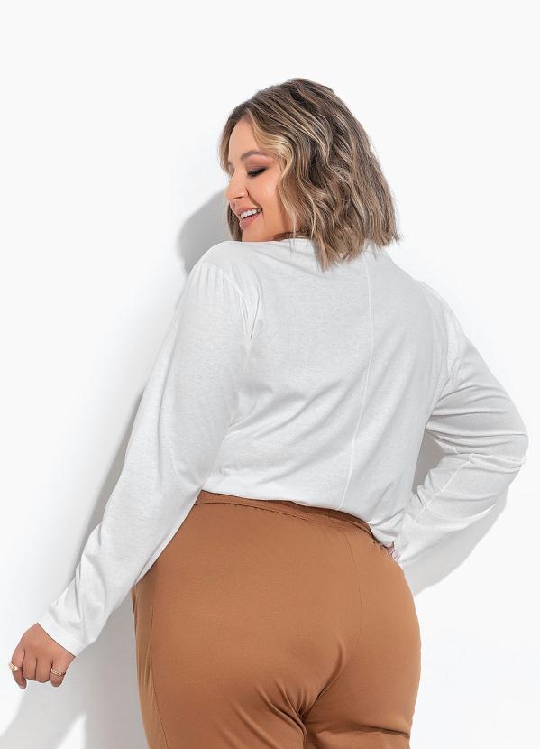 Marguerite - Blusa Off White com Gola para Amarrar Plus Size 2