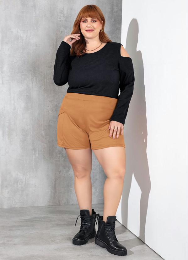 Marguerite - Blusa Preta em Ribana Canelada Plus Size 2