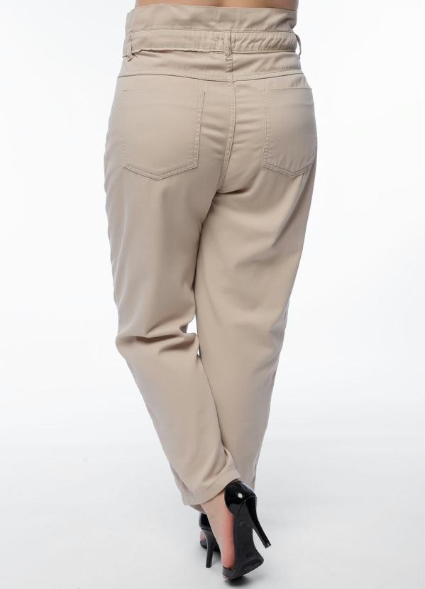 Calça Plus Size Feminina Sarja Reta Preta