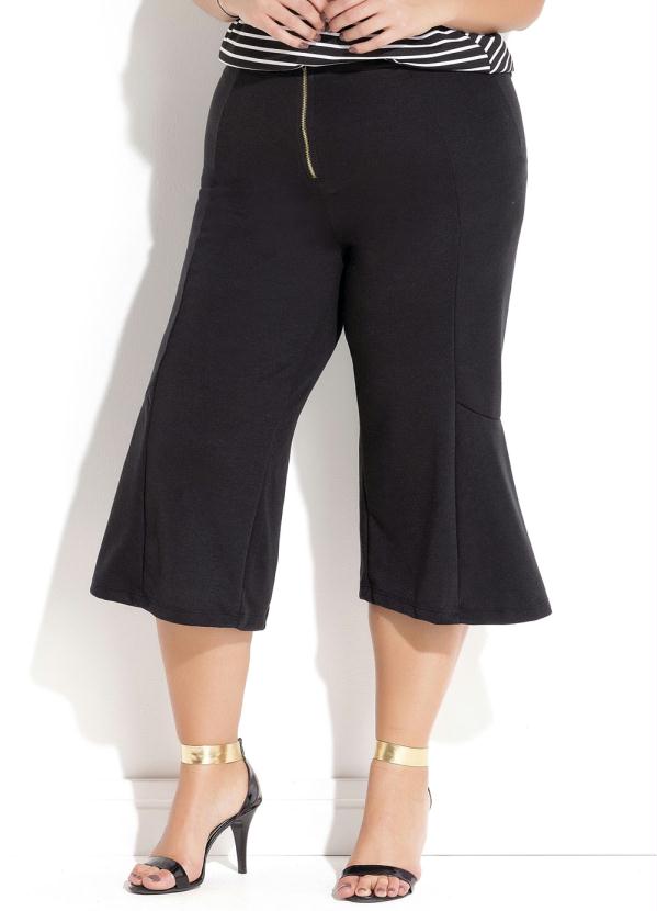 Quintess - Pantacourt Preta com Zíper Plus Size Quintess