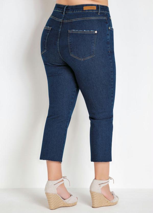 calça jeans capri plus size