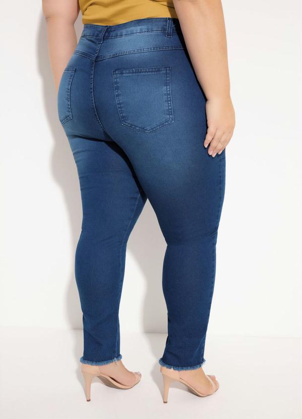 Marguerite - Calça Jeans com Bordado Plus Size 2