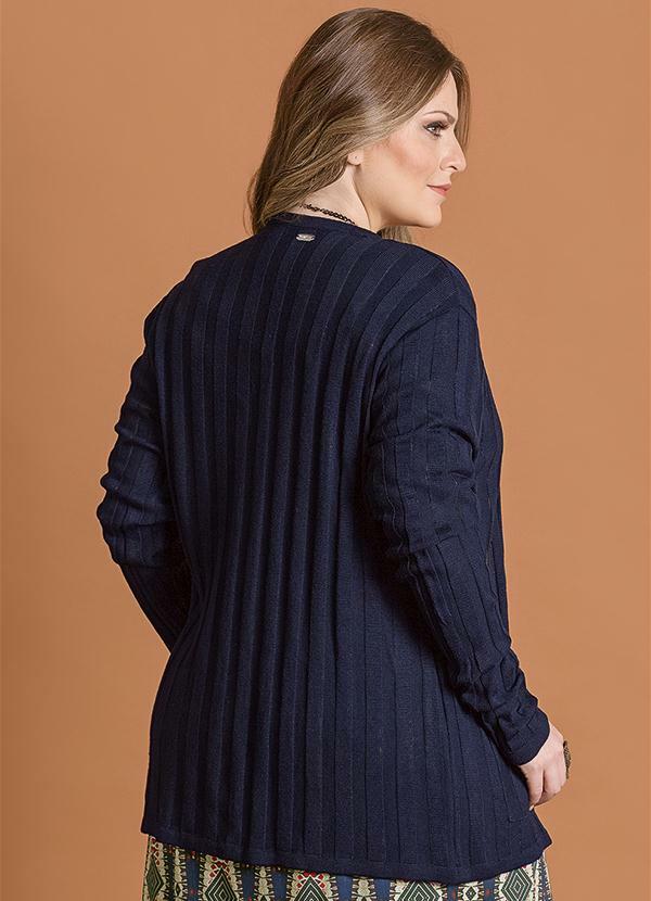 casaco de trico plus size