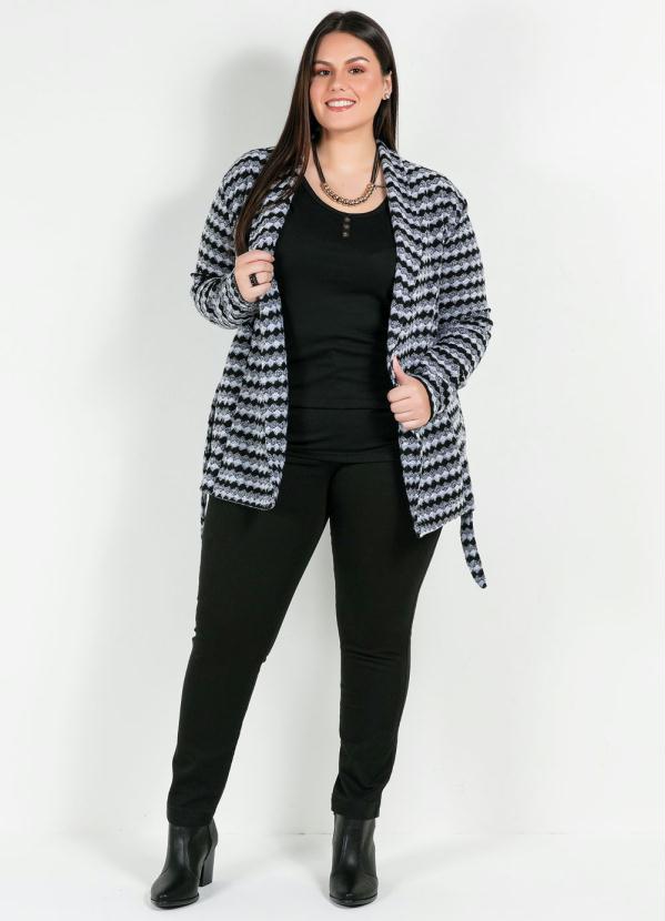 casaco branco plus size