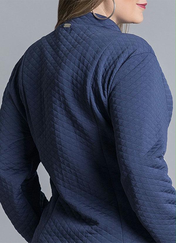 Quintess - Jaqueta Matelassê Marinho Plus Size 3