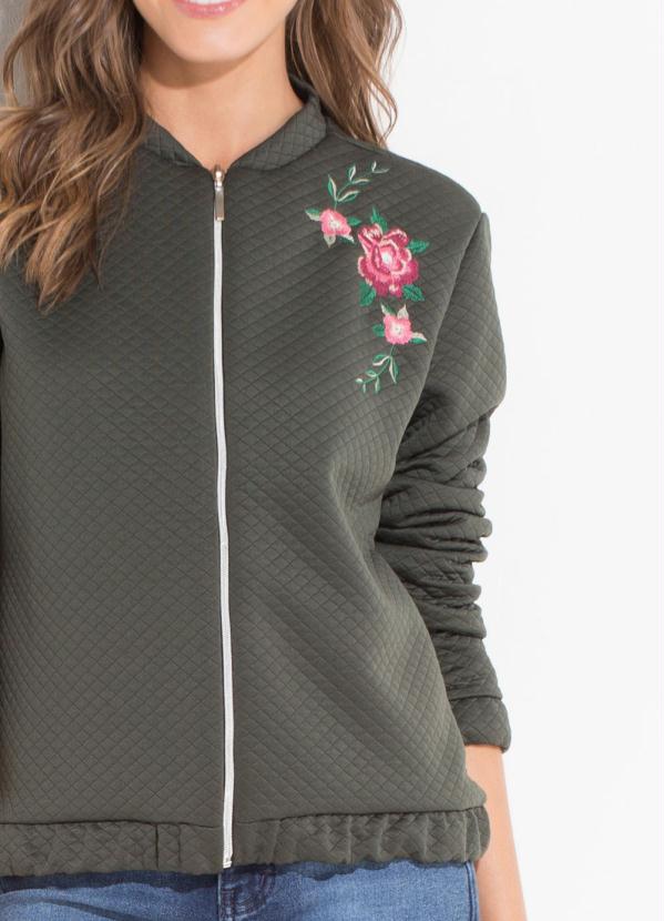 Quintess - Jaqueta Verde em Matelassê com Bordado 3