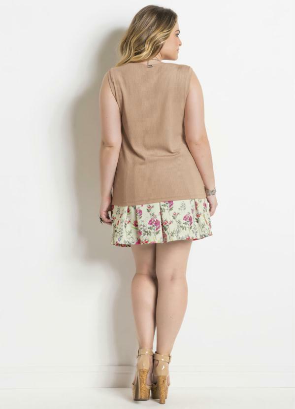 Quintess - Saia Floral com Forro Plus Size Quintess 4