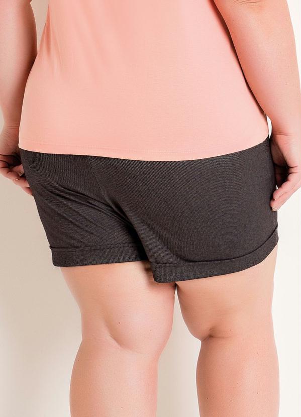 Marguerite - Short com Bolsos Plus Size Preto 2