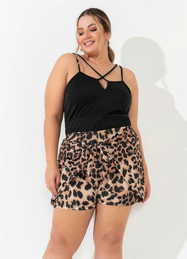 Marguerite - Short Onça com Sobreposição Plus Size