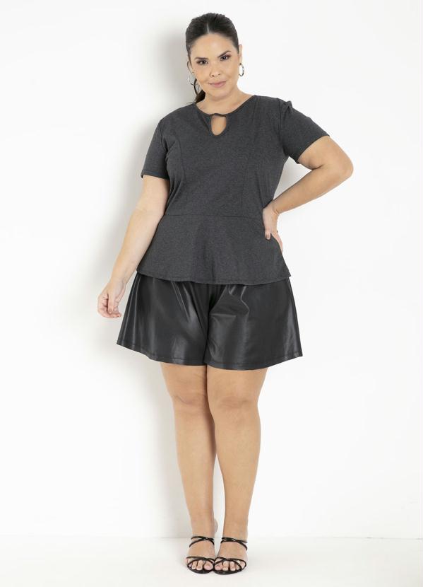 Marguerite - Short Preto Cirrê Godê Plus Size 14