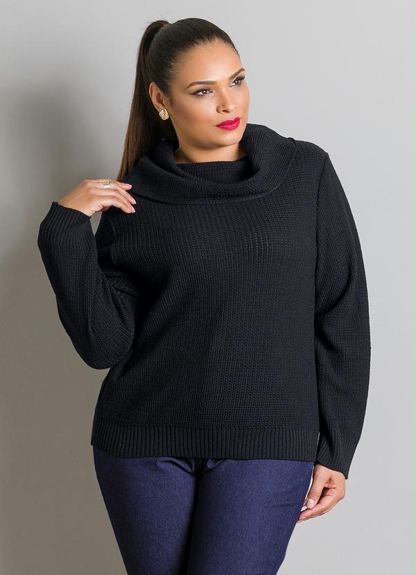 Marguerite - Suéter Preto com Gola Degagê Plus Size
