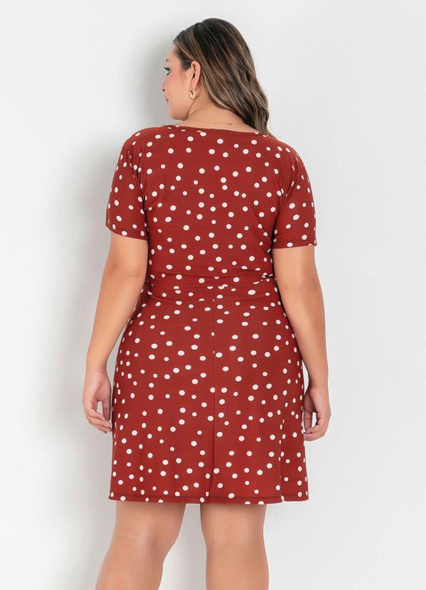 Marguerite - Vestido Marrom Evasê com Mangas Curtas Plus Size 2