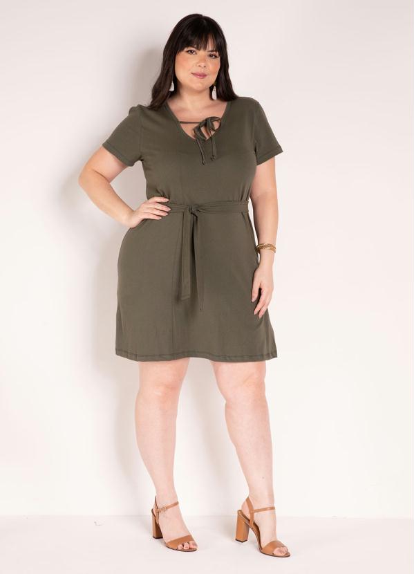 Marguerite - Vestido Verde Militar com Faixa Grátis Plus Size 5