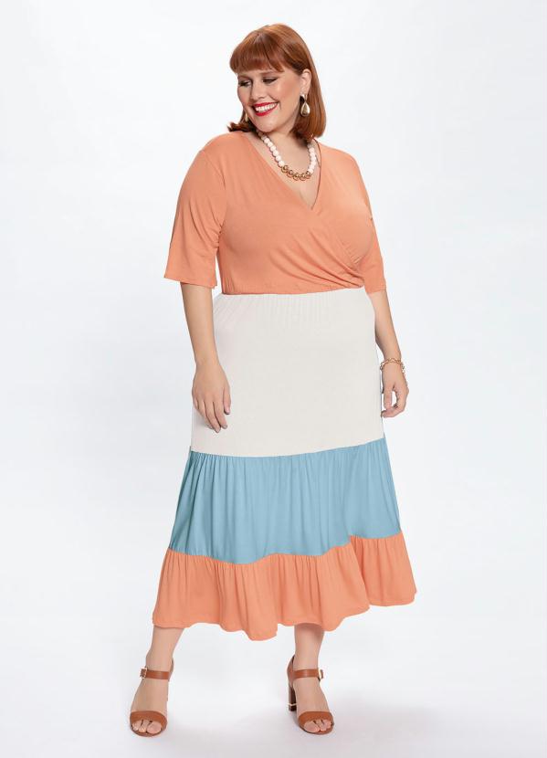 Outlet - Vestido Longo Coral Plus Size com Recortes 2