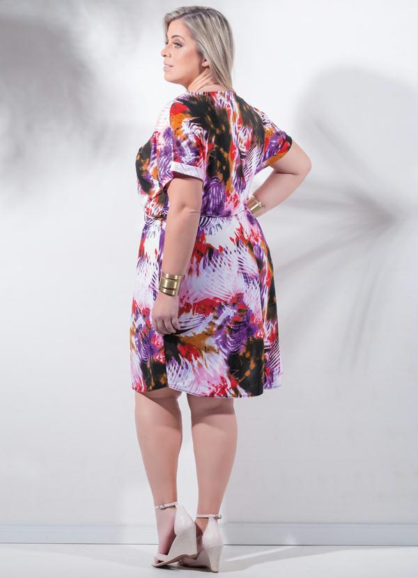 Marguerite - Vestido Mix de Estampas Plus Size 4