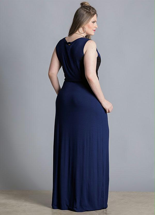 Quintess - Vestido Longo Roxo com Recortes Plus Size 2