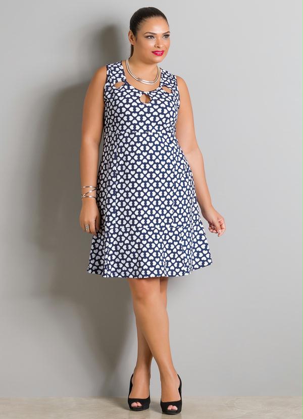 Marguerite - Vestido Estampa de Corações Plus Size 4