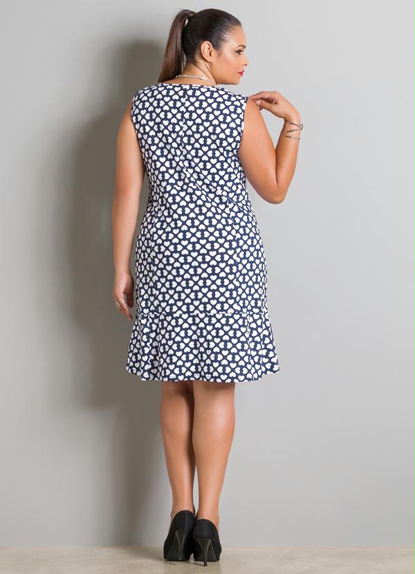 Marguerite - Vestido Estampa de Corações Plus Size 5