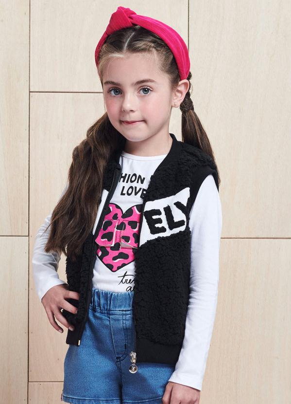 Momi - Colete em Pelo Ovelhinha Preto