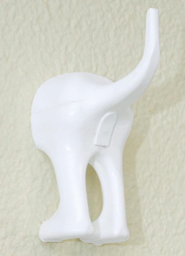 Lar e Lazer - Gancho Cachorro Multiuso Branco