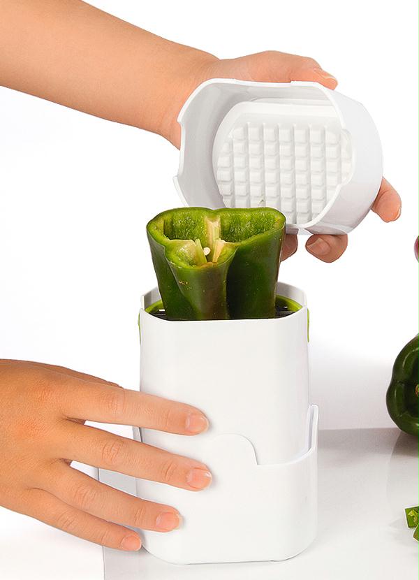 Lar e Lazer - Mini Cortador de Legumes Branco e Verde 3